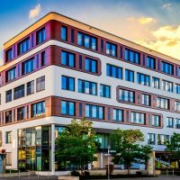 7 Best Benefits of REITs – How to Invest REITs 2018